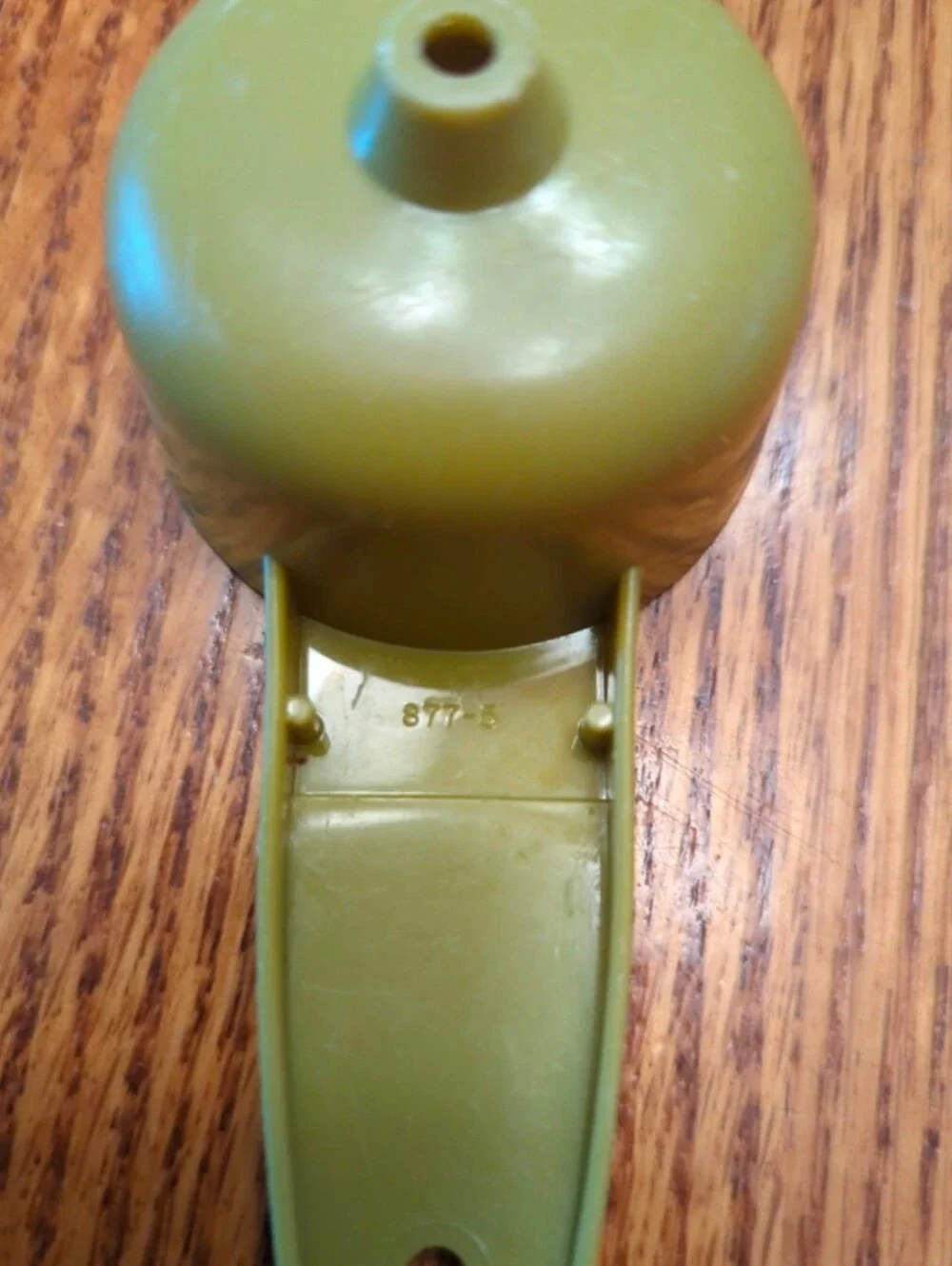 Vintage Tupperware Kitchen Gadget 877 Avocado Green Small Mini Funnel 877-5